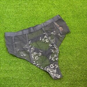 NWT Victoria's Secret SZ‎ M Grey Mesh Floral Thong Lingerie Open Back High Rise